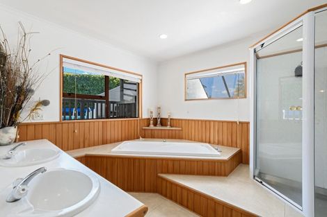 Photo of property in 35 Glenn Terrace, Otumoetai, Tauranga, 3110