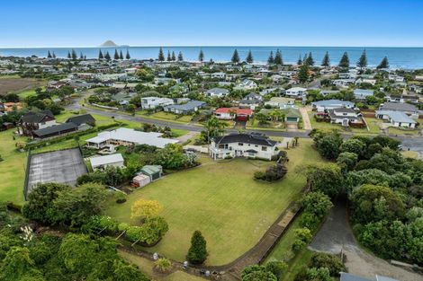 Photo of property in 26 Ohiwa Parade, Ohope, 3121