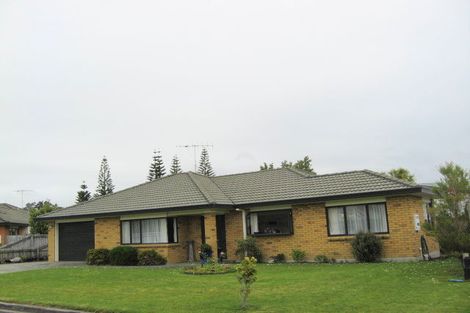 Photo of property in 15 Motutapu Avenue, Manly, Whangaparaoa, 0930