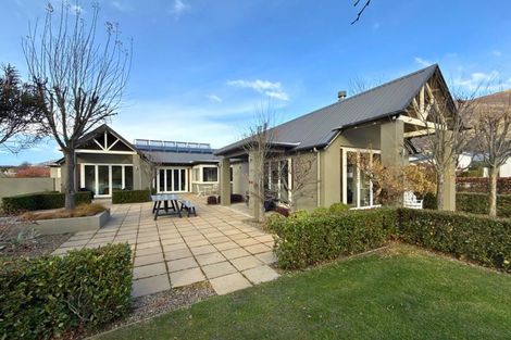 Photo of property in 11 Kelliher Drive, Wanaka, 9305