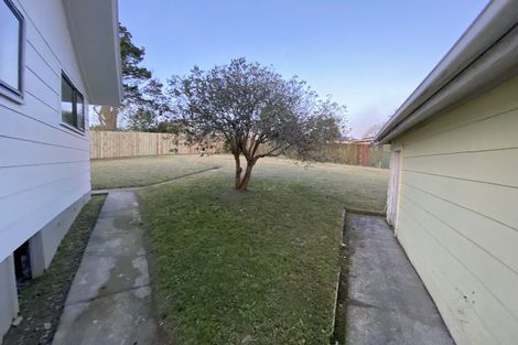 Photo of property in 17 Brougham Place, West Harbour, Auckland, 0618