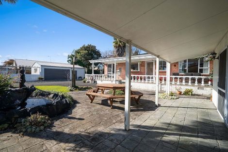 Photo of property in 229 Shakespeare Street, Leamington, Cambridge, 3432