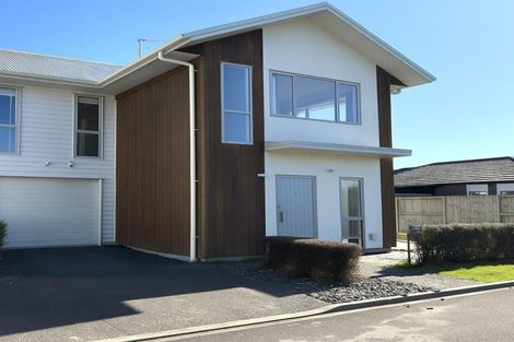 Photo of property in 2/25 Hapori Avenue, Baverstock, Hamilton, 3289