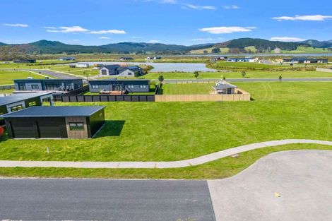 Photo of property in 7 Riria Way, Matarangi, 3592