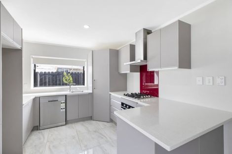 Photo of property in 2/18 Maunu Road, Papatoetoe, Auckland, 2025