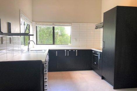 Photo of property in 6/96a Verbena Road, Birkdale, Auckland, 0626