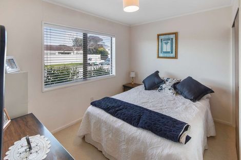 Photo of property in 2b Compton Place, Mount Maunganui, 3116
