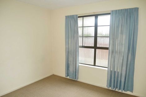 Photo of property in 2/17a Dalrye Place, Ilam, Christchurch, 8041