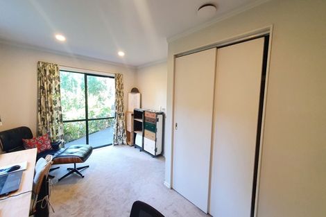 Photo of property in 52a Birdwood Road, Swanson, Auckland, 0612