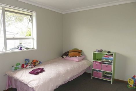 Photo of property in 12 Burns Street, Kew, Invercargill, 9812