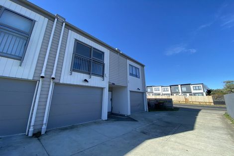 Photo of property in 99b Mahia Road, Wattle Downs, Auckland, 2103