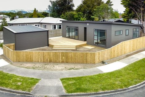 Photo of property in 168 Maxwells Line, Awapuni, Palmerston North, 4412