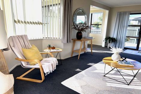 Photo of property in 15 Wild Street, Feilding, 4702