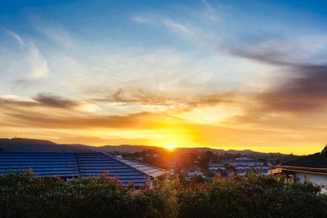 Photo of property in 2/57 Solar Road, Glen Eden, Auckland, 0602