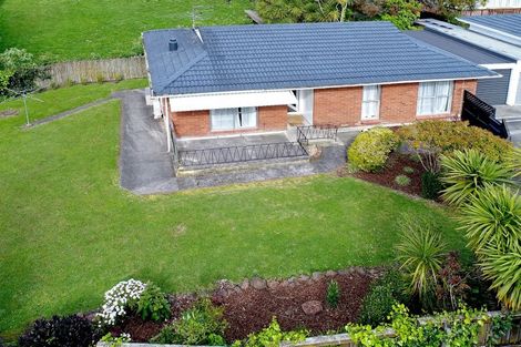 Photo of property in 2/14 Claridge Street, Glen Eden, Auckland, 0602