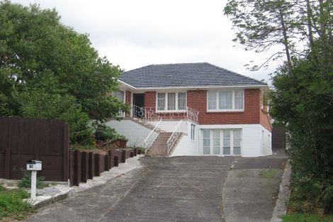 Photo of property in 16 Kelwyn Road, Kelston, Auckland, 0602