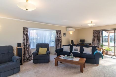 Photo of property in 39 Belvedere Avenue, Waikanae, 5036