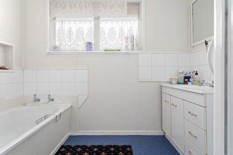 Photo of property in 20 Huia Crescent, Te Teko, Whakatane, 3192