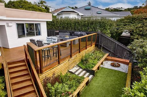 Photo of property in 10 Raroa Road, Kelburn, Wellington, 6012