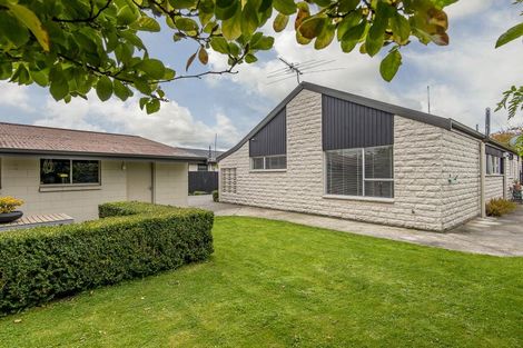 Photo of property in 23 Greenock Street, Redwood, Christchurch, 8051