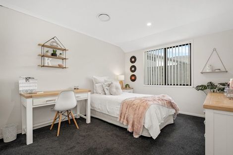 Photo of property in 56 Drabble Crescent, Papamoa Beach, Papamoa, 3118