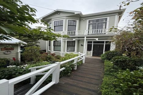 Photo of property in 17 Park Street, Thorndon, Wellington, 6011