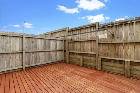 Photo of property in 3/5 Perekia Street, Albany, Auckland, 0632