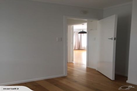 Photo of property in 1/342 Lake Road, Hauraki, Auckland, 0622