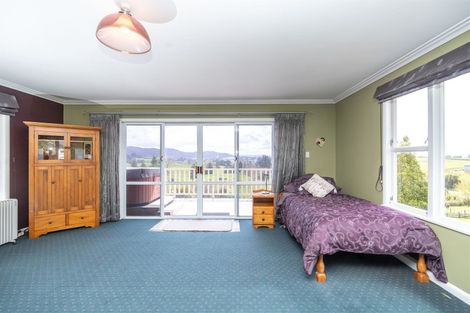 Photo of property in 1385 Te Pahu Road, Karamu, Hamilton, 3285