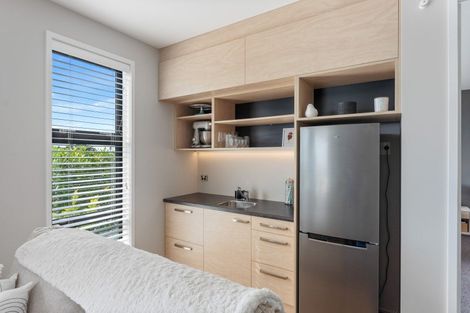 Photo of property in 15 Karekare Road, Raumati South, Paraparaumu, 5032