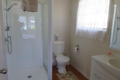 Photo of property in 13 Bush Point Road, Cable Bay, 0420
