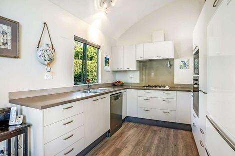 Photo of property in 8b Te Papau Crescent, Diamond Harbour, 8972