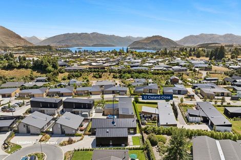 Photo of property in 12 Cleland Close, Wanaka, 9382