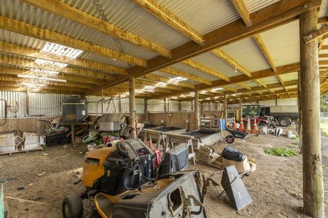 Photo of property in 77 Matarikoriko Road, Brixton, Waitara, 4382