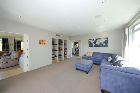 Photo of property in 156a Avonhead Road, Ilam, Christchurch, 8041
