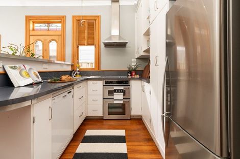 Photo of property in 93 Elizabeth Street, Mount Victoria, Wellington, 6011