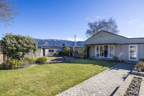 Photo of property in 102 Huntly Road, Outram, 9073
