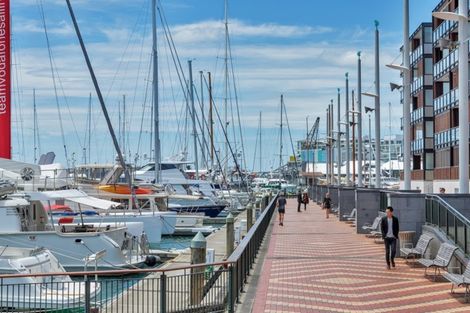 Photo of property in Halsey Apartments At Lighter Quay, 114/77 Halsey Street, Auckland Central, Auckland, 1010