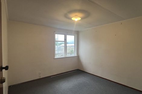 Photo of property in 6 Ayr Place, Hokowhitu, Palmerston North, 4410