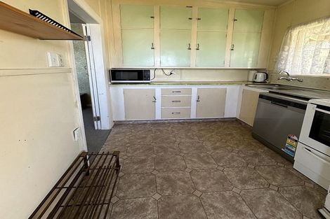 Photo of property in 398 South Road, Caversham, Dunedin, 9012