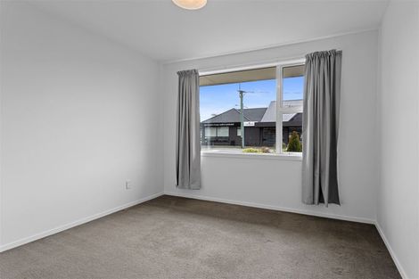 Photo of property in 2/2 Third Street, Belfast, Christchurch, 8051