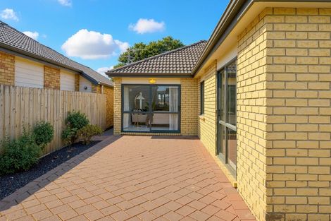 Photo of property in 32 Espalier Drive, Henderson, Auckland, 0612