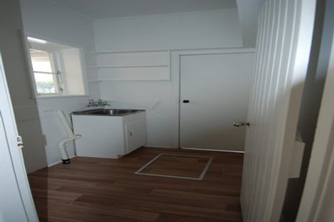 Photo of property in 9 The Quadrant, Miramar, Wellington, 6022