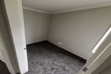 Photo of property in 2 Mandel Mews, Waiwhetu, Lower Hutt, 5010