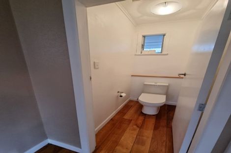 Photo of property in 104 Titirangi Road, New Lynn, Auckland, 0600