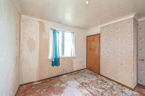 Photo of property in 5 Raupo Street, Castlecliff, Whanganui, 4501