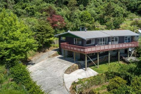 Photo of property in 47 Otago Street, Picton, 7220