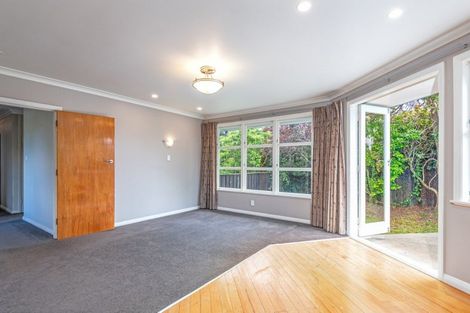 Photo of property in 12 Wigan Place, Hokowhitu, Palmerston North, 4410