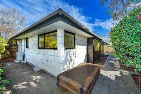 Photo of property in 3 Harlech Mews, Avonhead, Christchurch, 8042