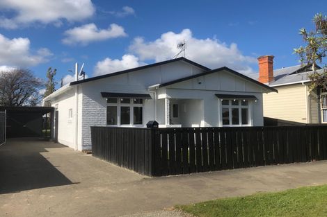 Photo of property in 33 Waldegrave Street, Palmerston North, 4410